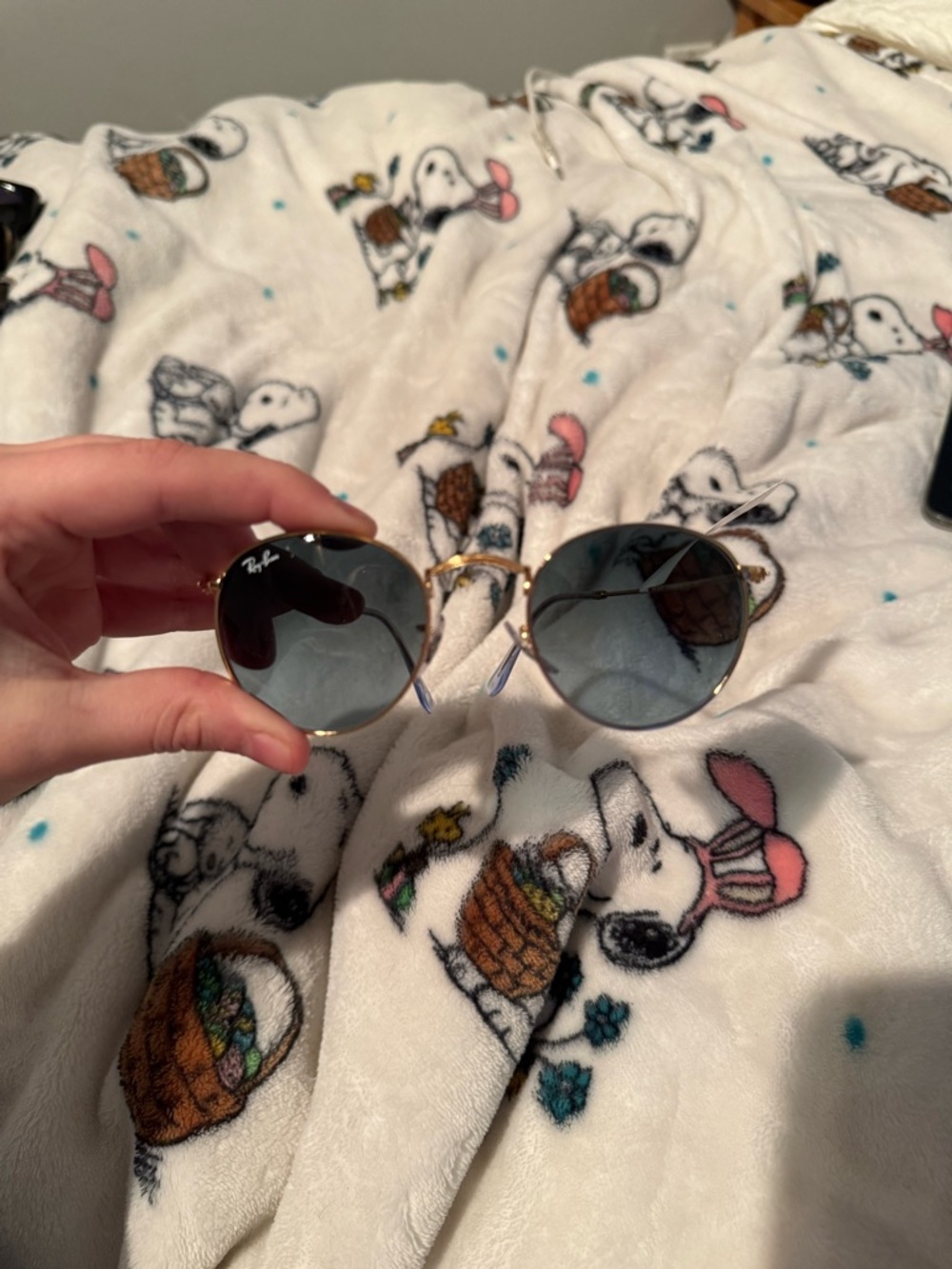 Ray-Ban Round Gold Frame Sunglasses with Blue Gradient Lenses